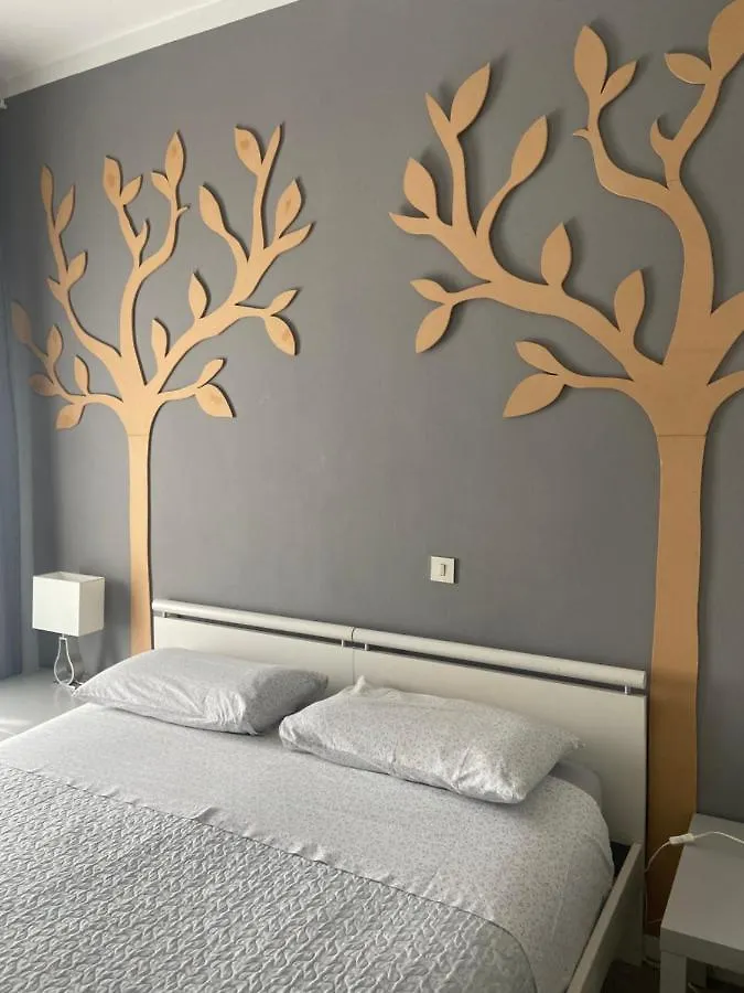 Appartamento A Due Passi Dal Centro Pavia 0*,