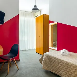 Hostel Uniho, Pavia